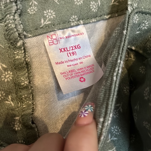 Noboundries dress - Picture 3 of 3